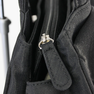 大きなリボンがポイントのブラックバッグ（ナイロンサブバッグつき